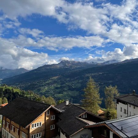 Appartamento Attic In The Alps Luzein Esterno foto