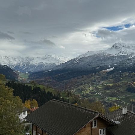 Appartamento Attic In The Alps Luzein Esterno foto