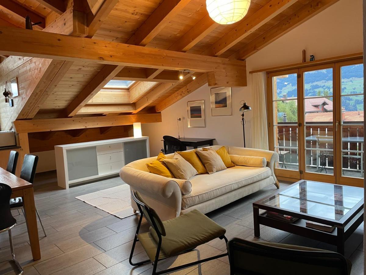 Appartamento Attic In The Alps Luzein Esterno foto
